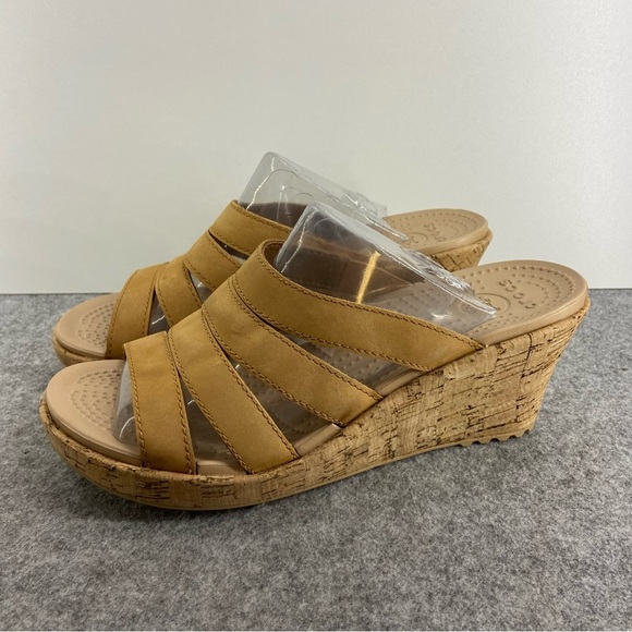CROCS Tan Leather Like New Strappy Cork Wedges Women’s Size 9 - Picture 1 of 13